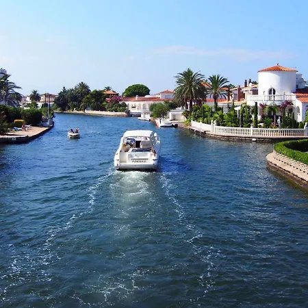 Sangha By Interhome * Empuriabrava