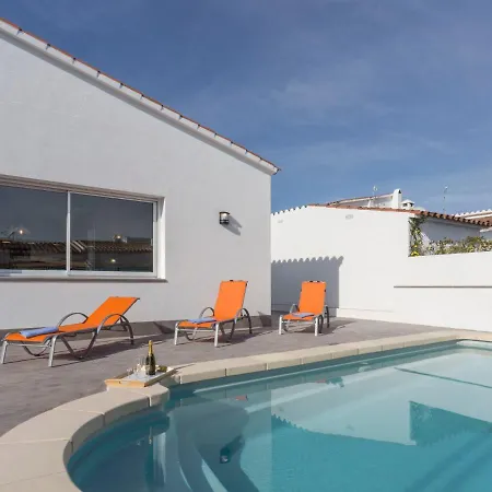 Holiday home Sangha By Interhome